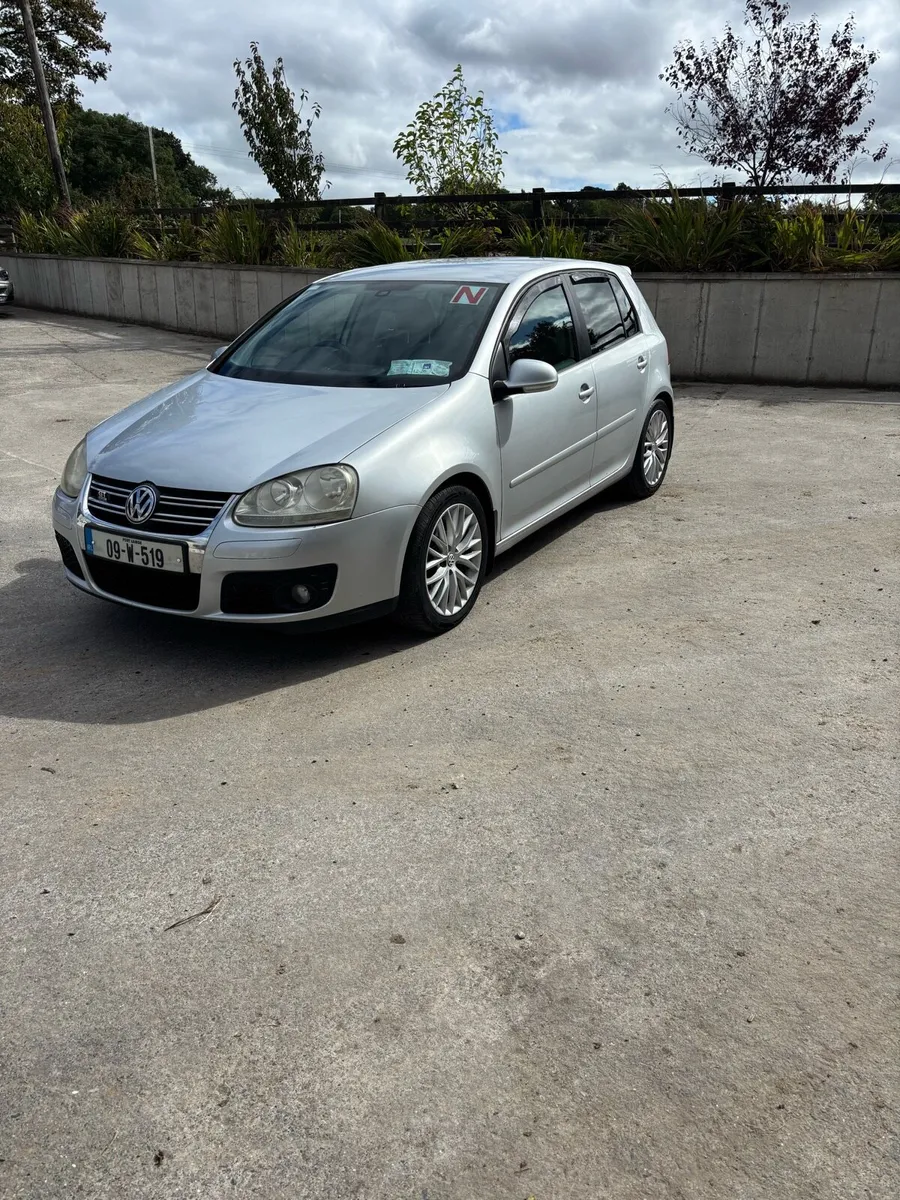 Volkswagen Golf Gt sport - Image 1