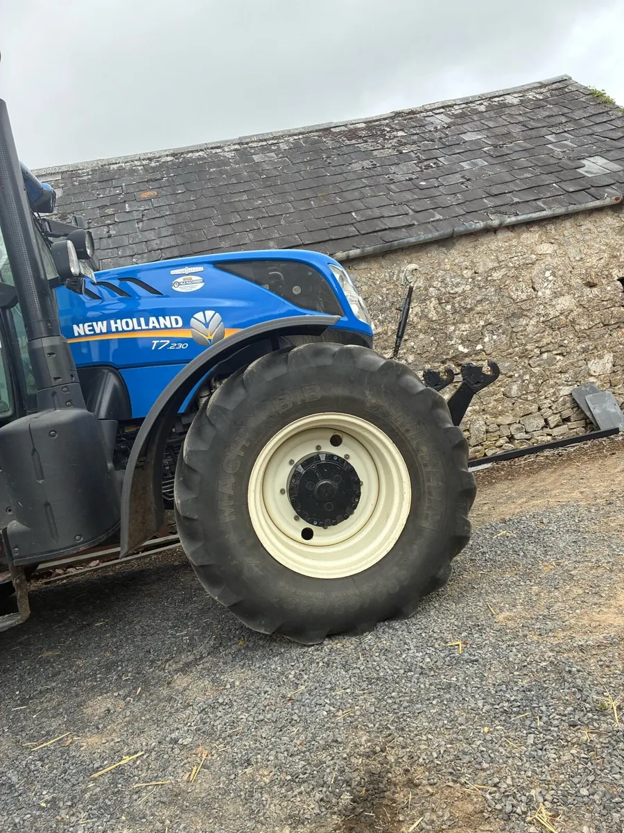 Tractor tyres - Image 2