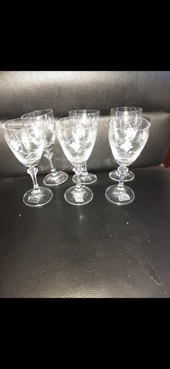 Duiske hand-cut crystal glasses x 6 - Image 3