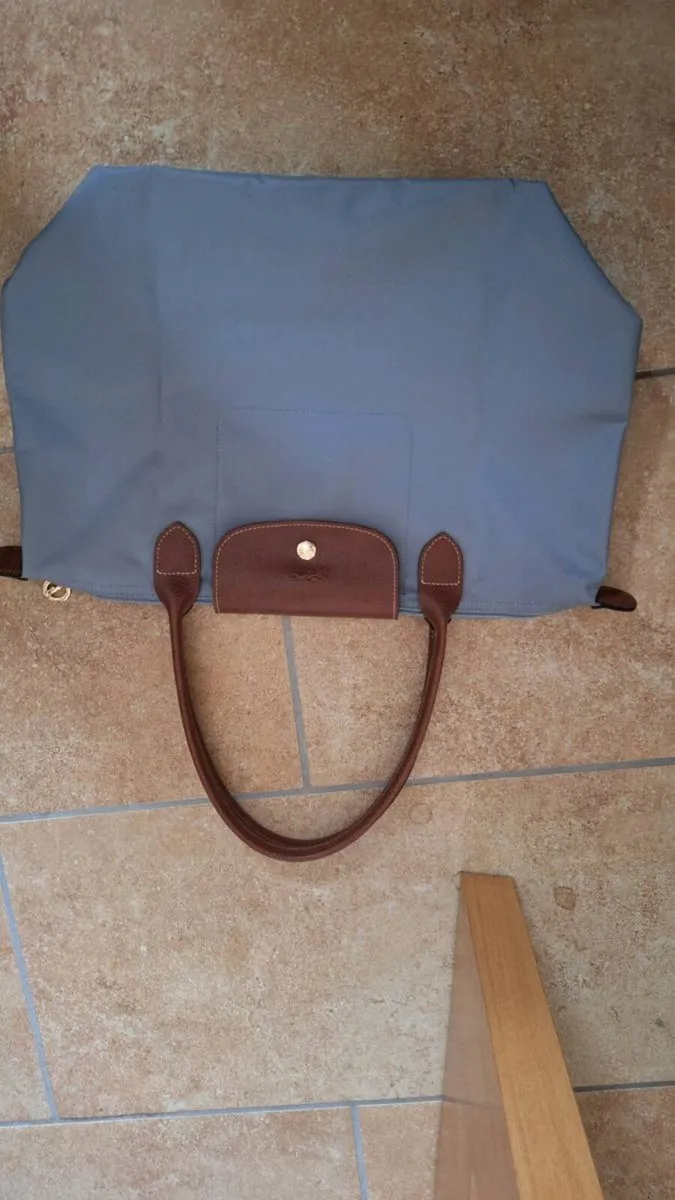 Fabulous Longchamp Tote - Image 3