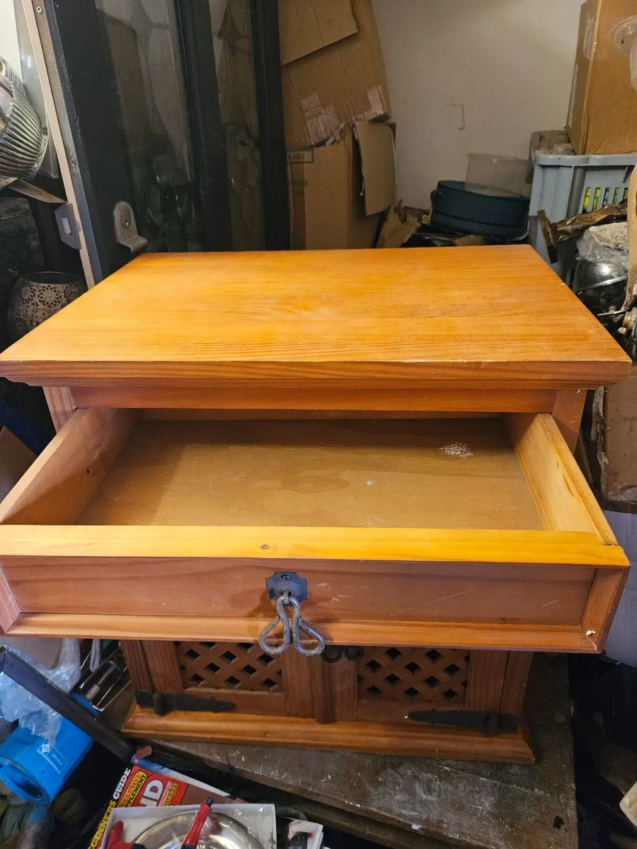 Pine Lattice Locker Press - Image 4