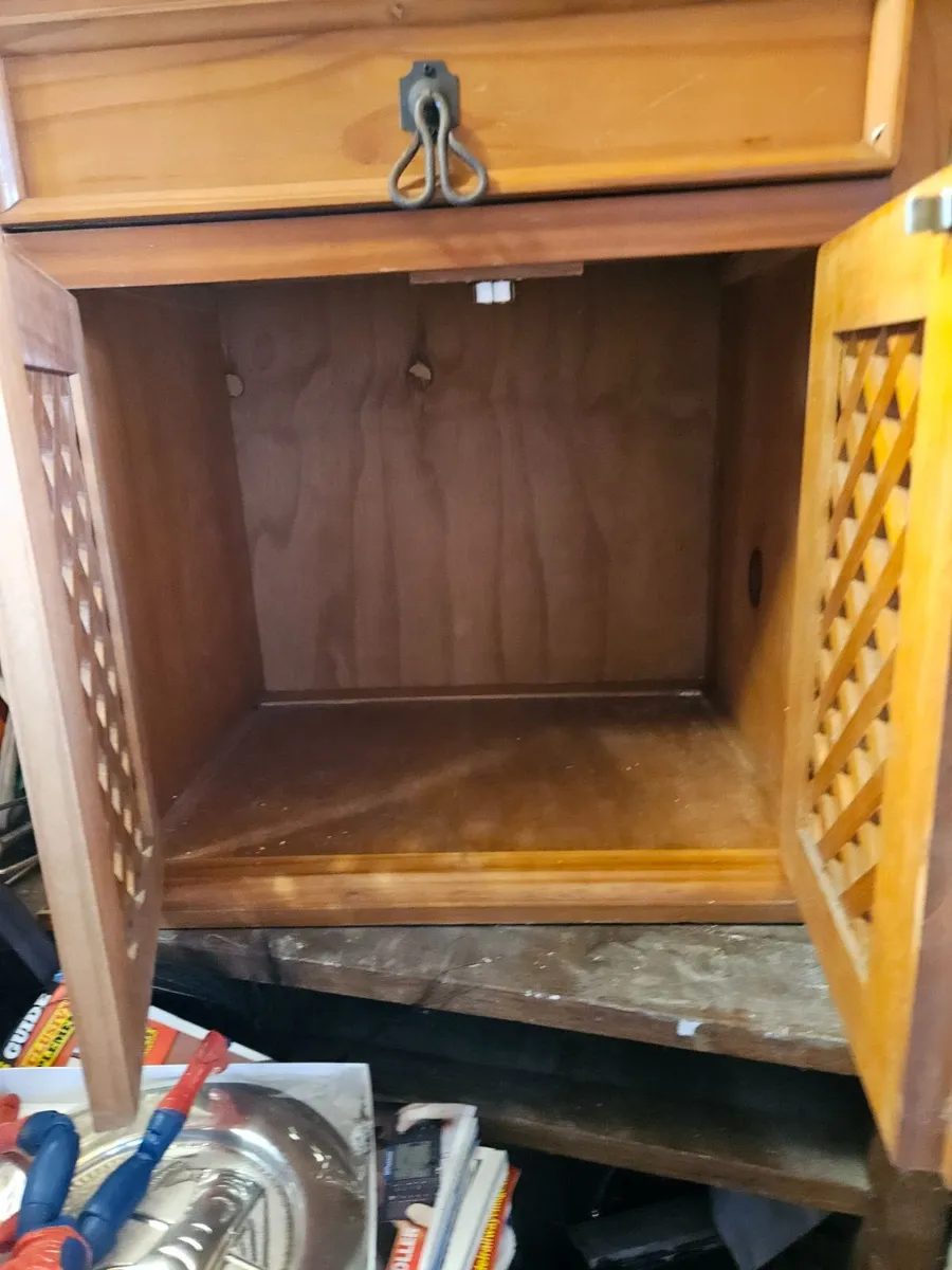 Pine Lattice Locker Press - Image 3