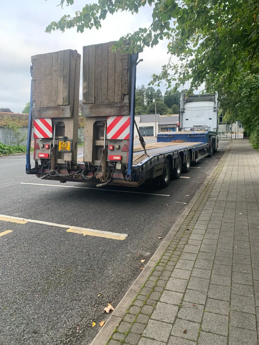 Low loader - Image 4