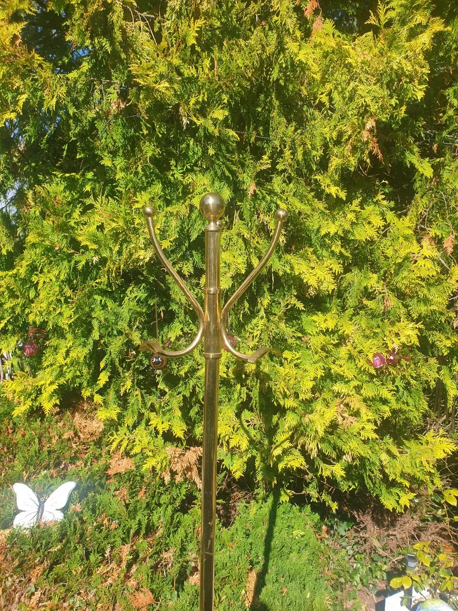 Vintage brass stand - Image 4