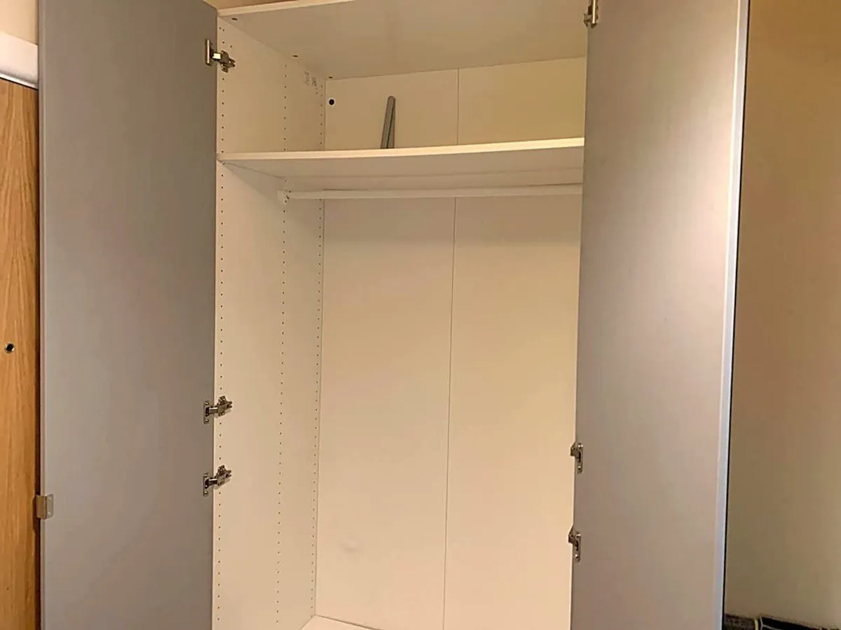 IKEA PAX Wardrobe 100x236x58cm - Image 4