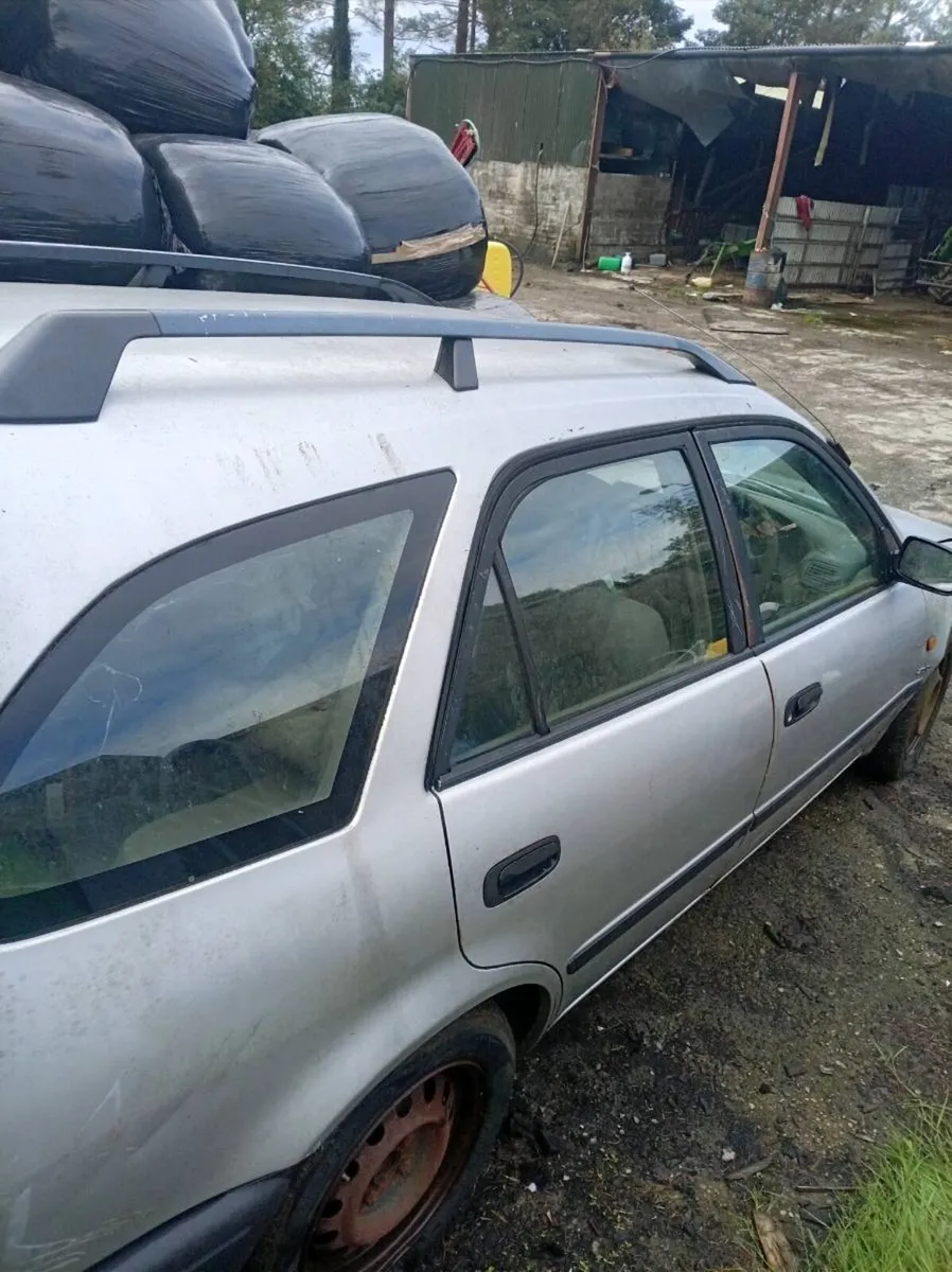 Toyoto corrolla 2.0L - Image 2
