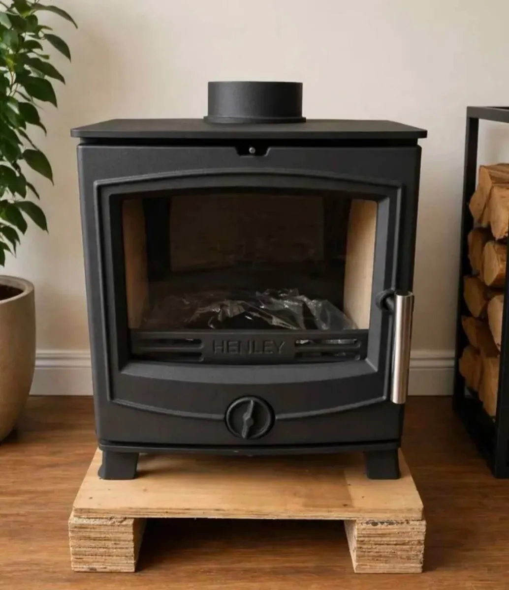 Henley stove