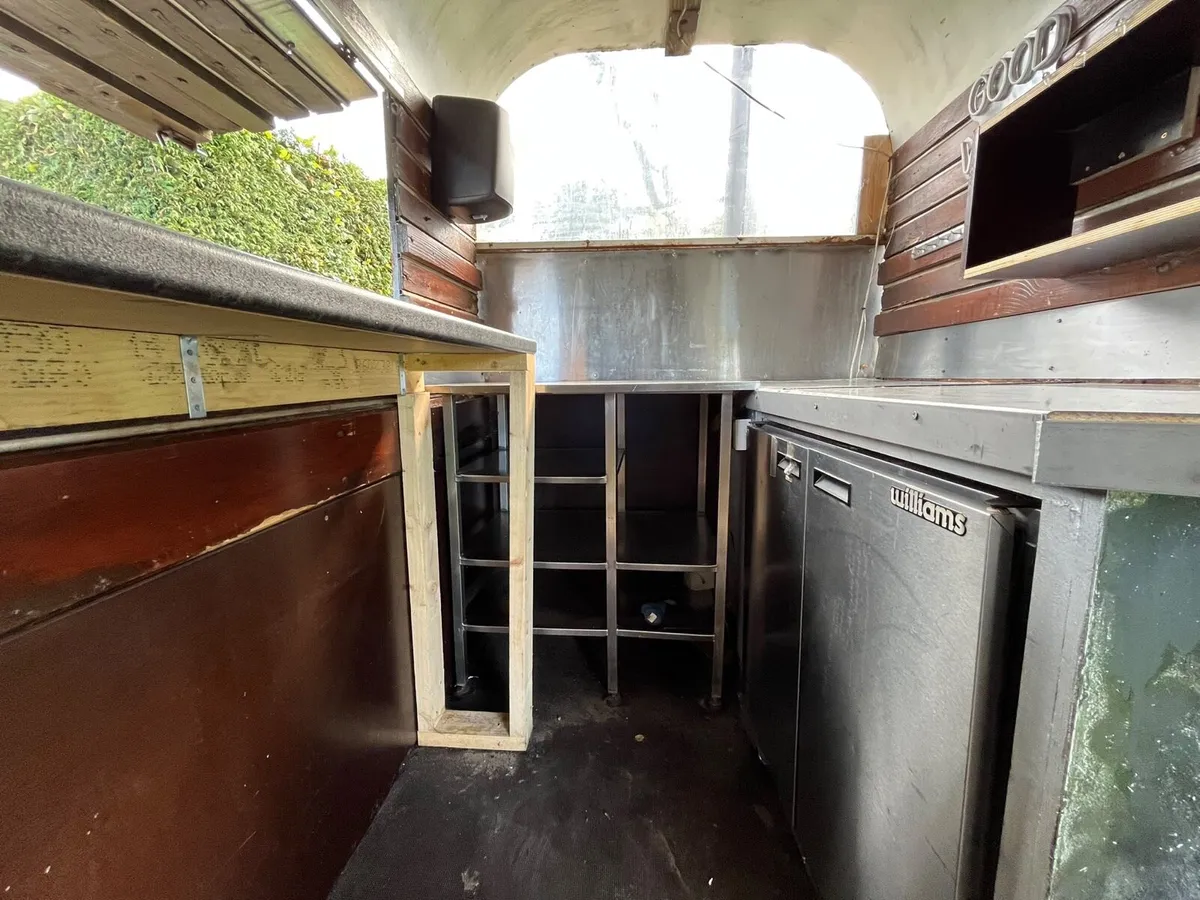 Pizza Food Truck - Image 2