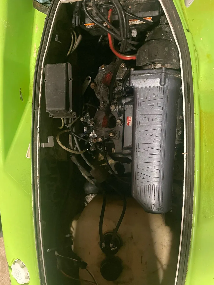 Jet ski - Image 2