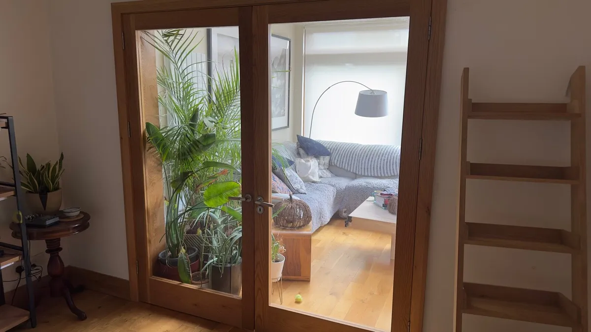 Oak and glass internal doors - Image 3