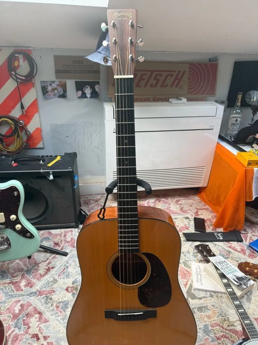 Martin D-18 2015 - Image 1