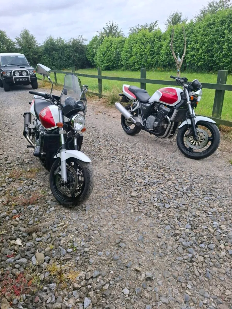 Motorcycle - Image 2