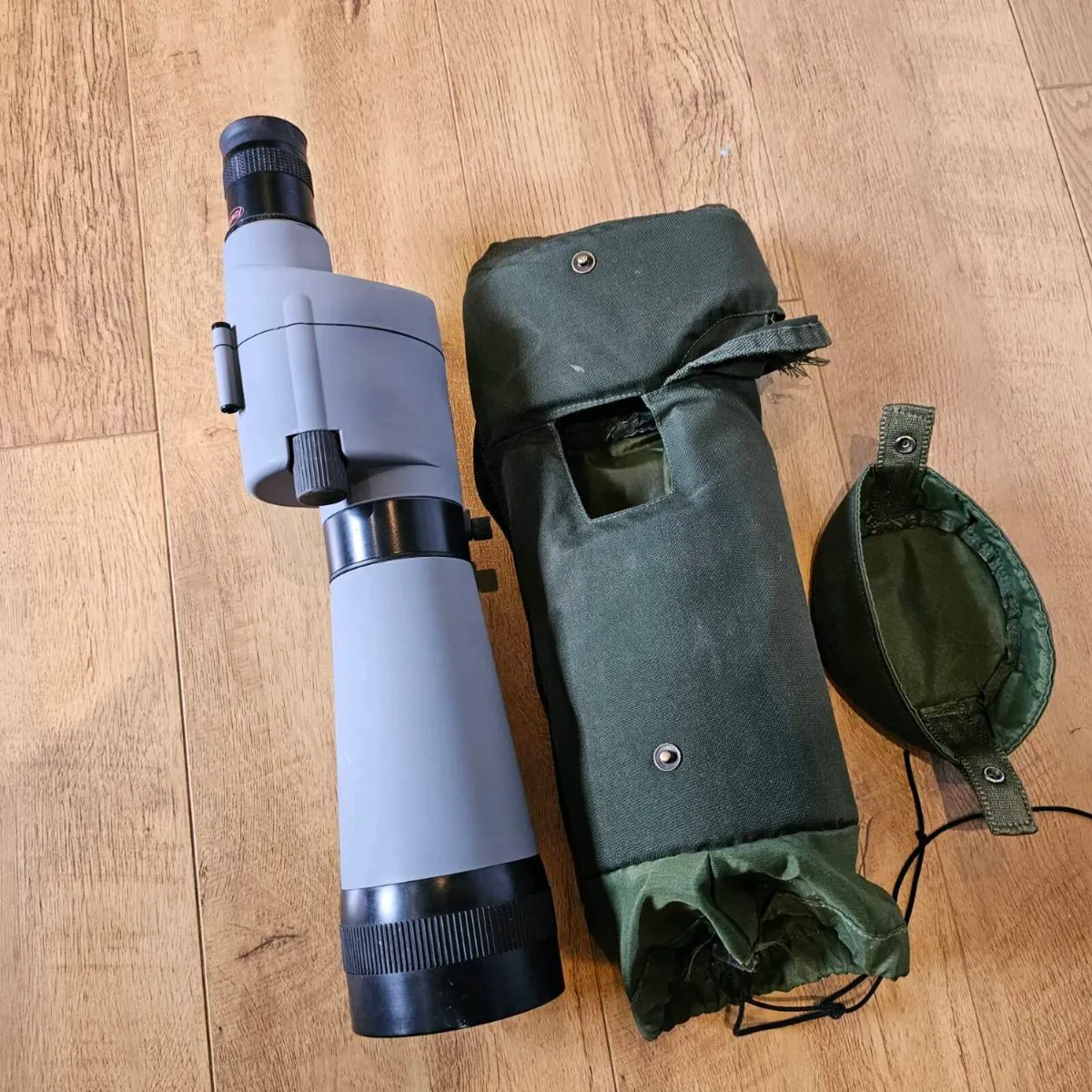 Kowa spotting scope 820 - Image 1