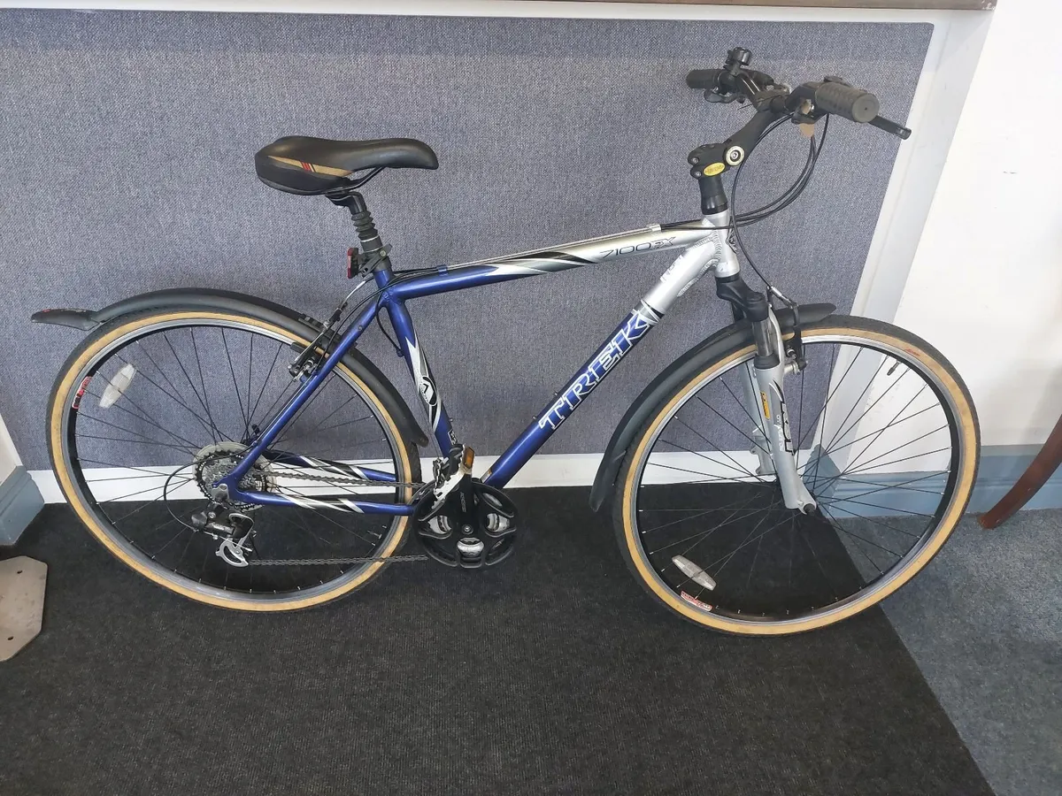 Trek 7100FX - Image 1