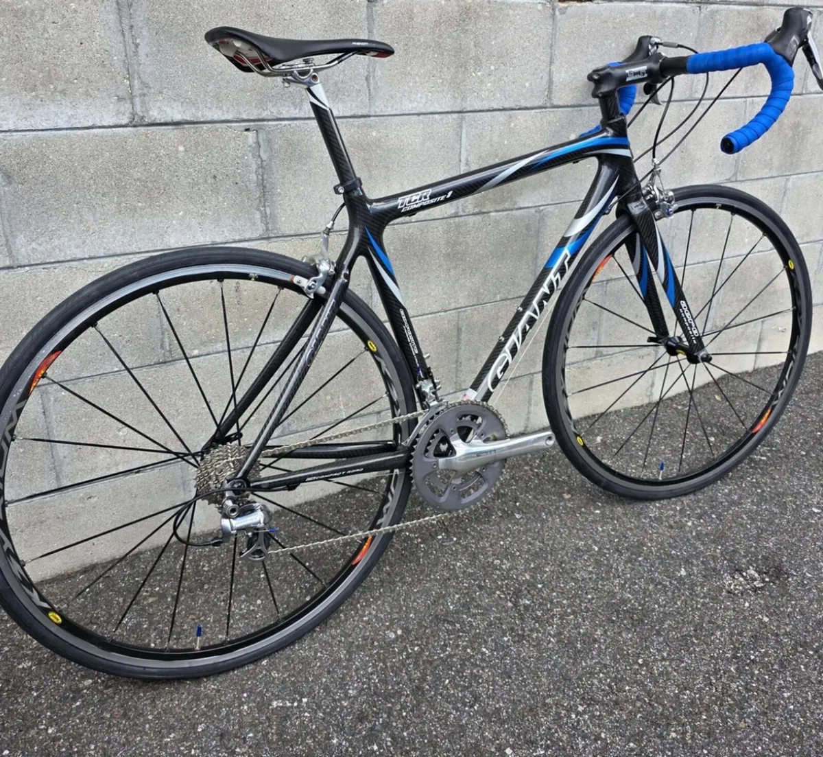 Giant racing bicycle - Image 3
