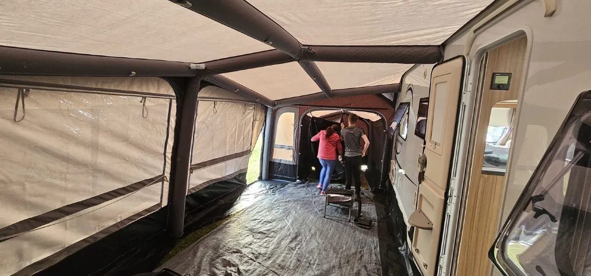 Caravan awning - Image 2