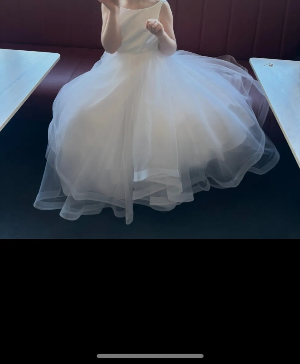 communion dress - Image 1