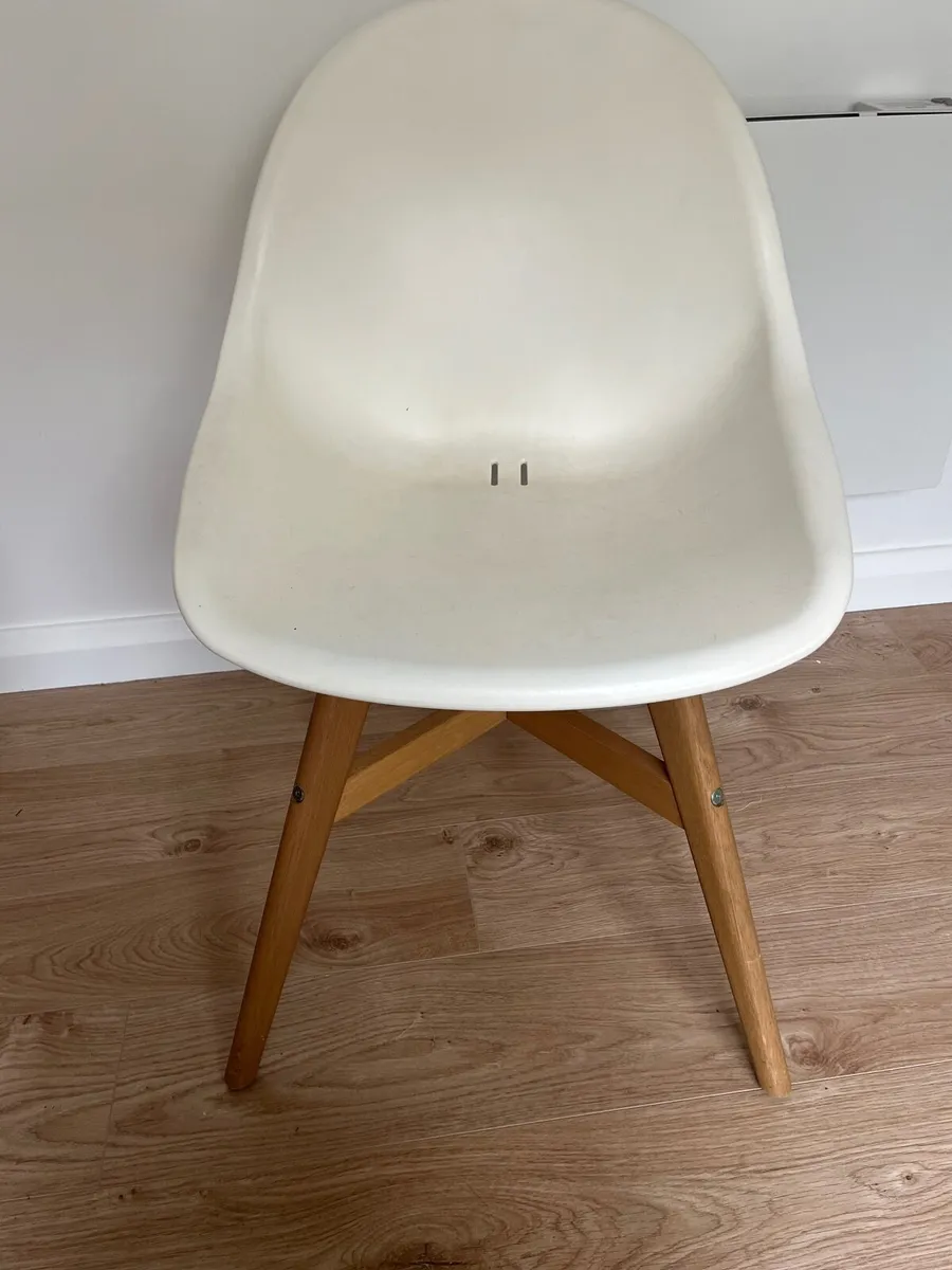 Dining chair - Image 1