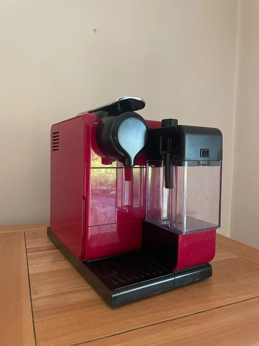 DeLonghi Espresso Coffee Machine - Image 2