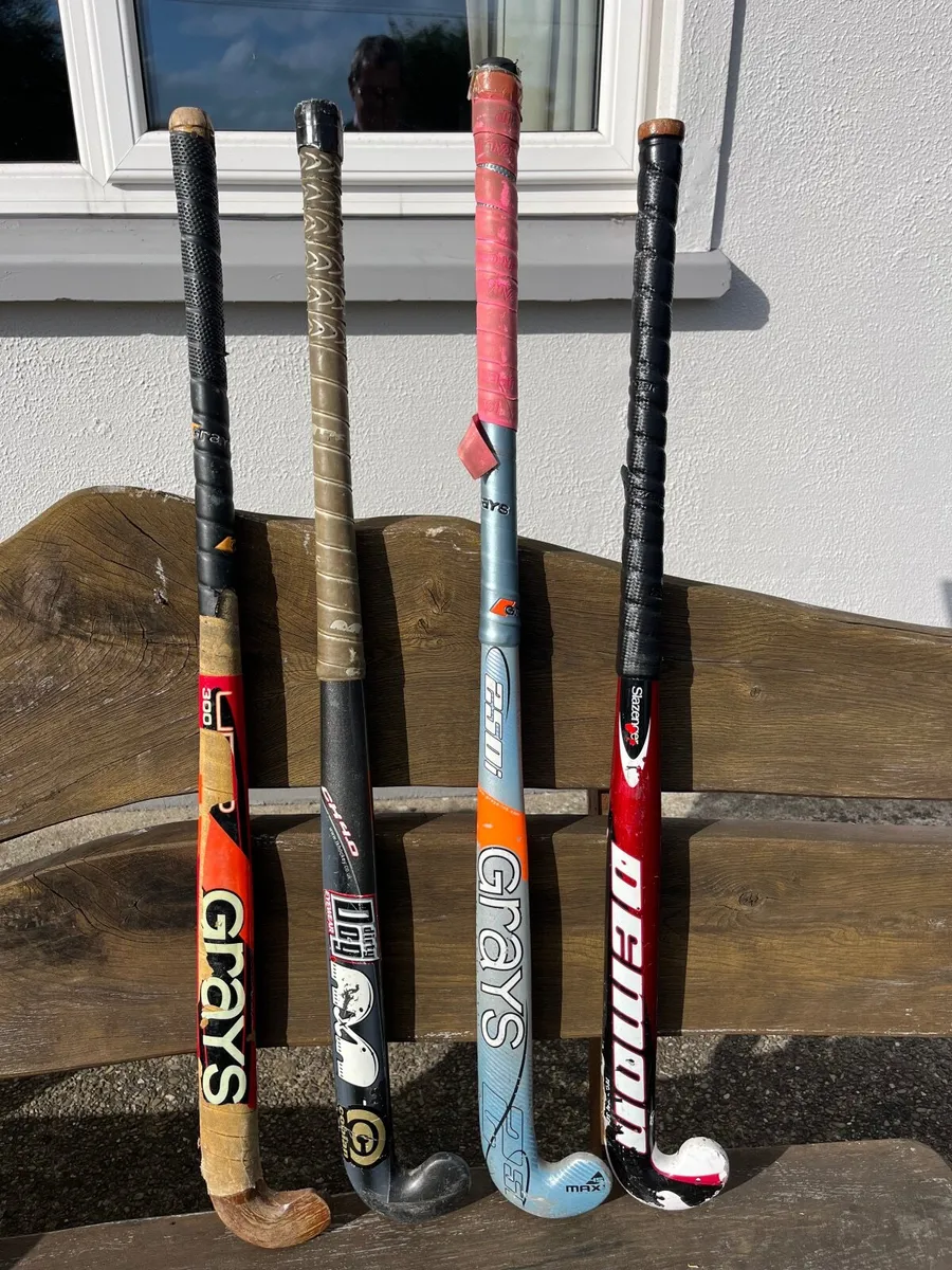 Hockey sticks - Image 2