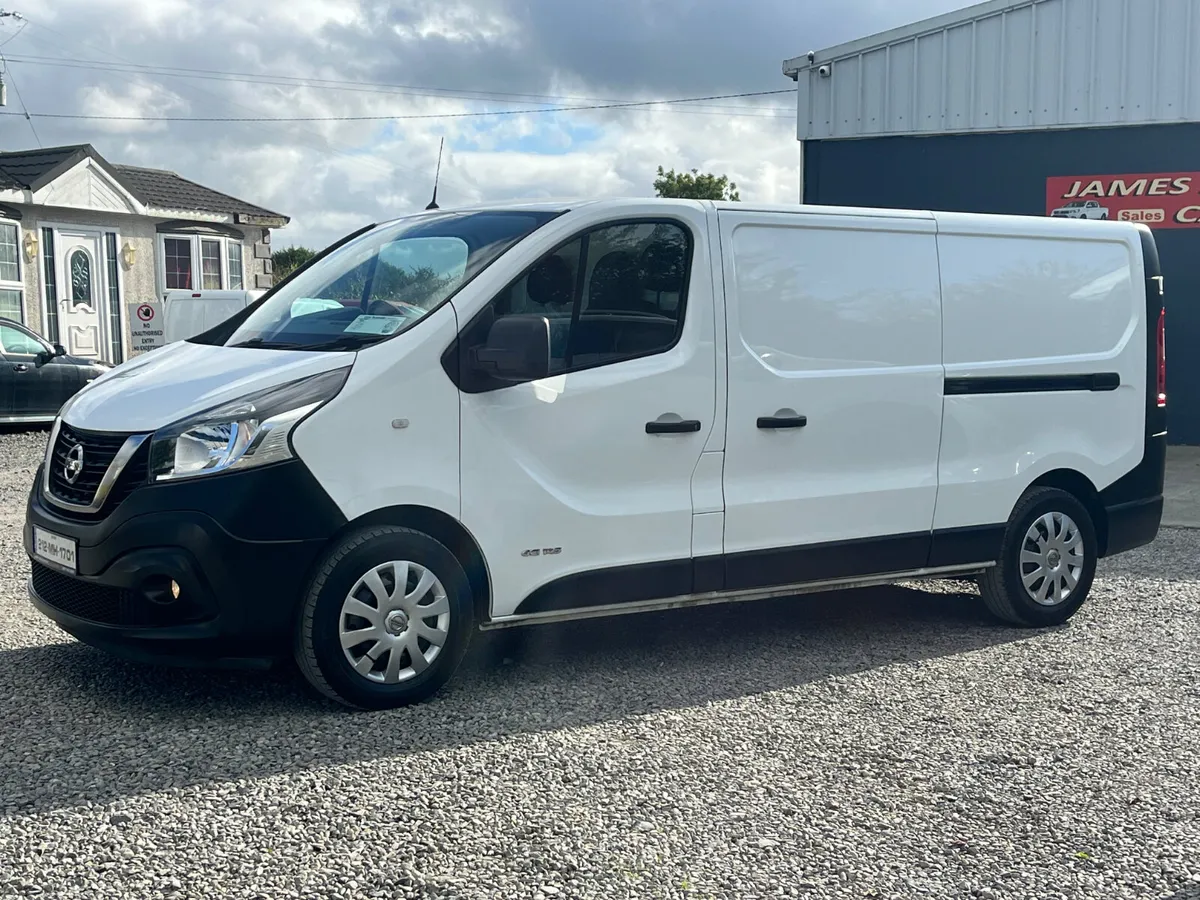 2021 NISSAN NV300 2.0 TWIN TURBO AUTOMATIC - Image 2