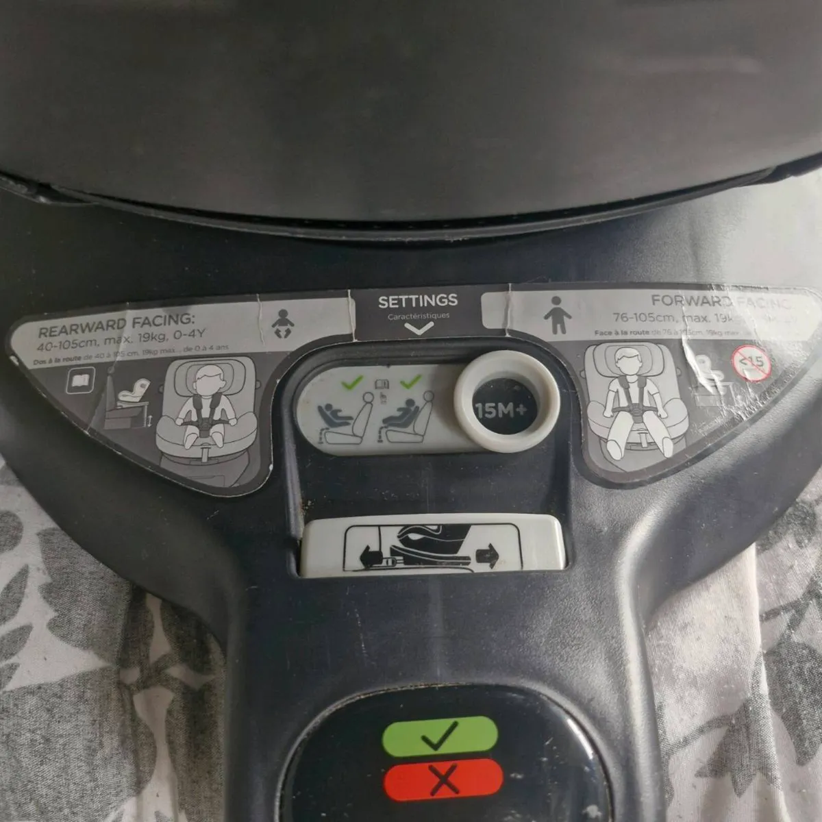 Car Seat - Image 2