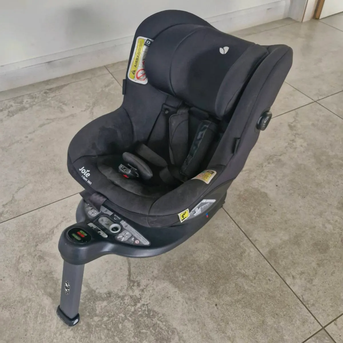 Car Seat - Image 1