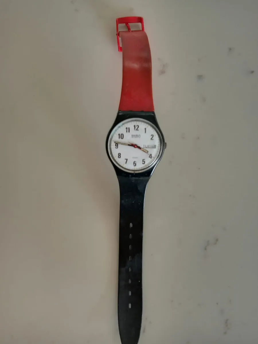 Pair of Vintage 1980s Swatch Watches - Image 4