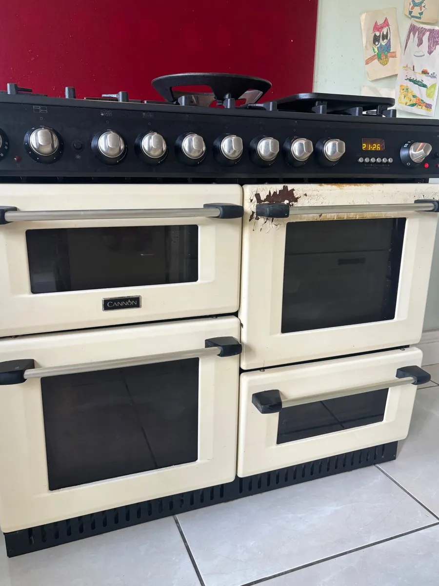 Double oven and hob - Image 1