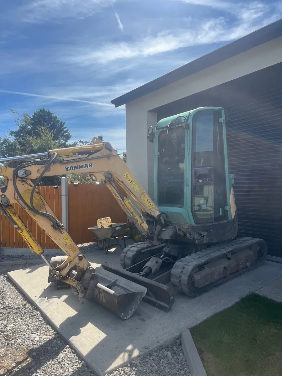 2015 2.8 tonn yanmar mini digger - Image 2