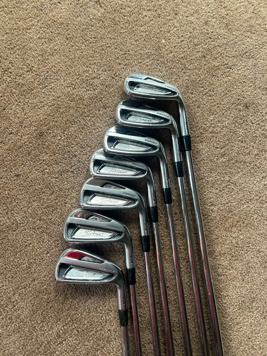 Titliest Ap2 Irons 4-PW - Image 1
