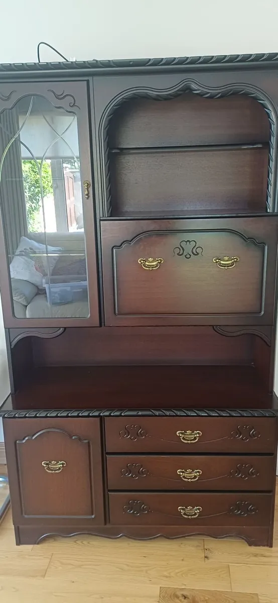 DISPLAY CABINET - Image 2