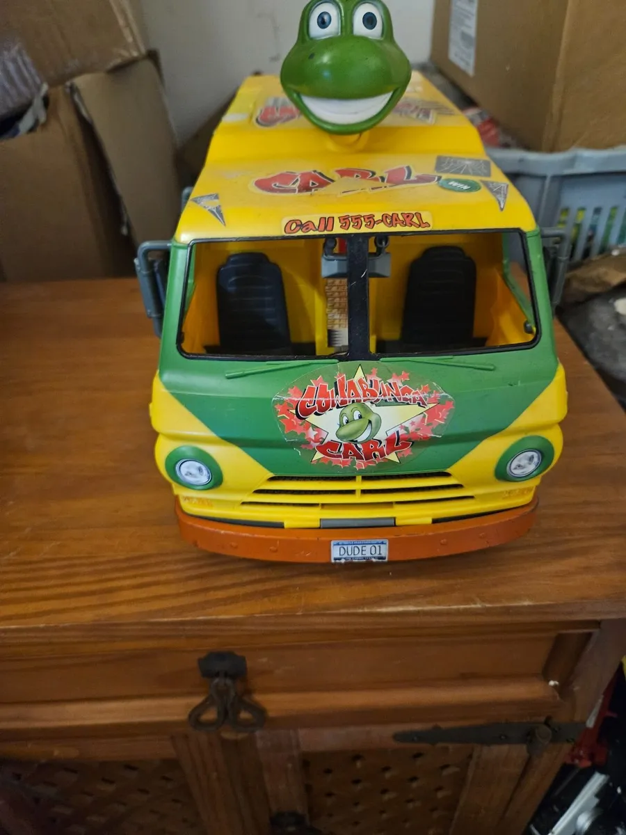 Teenage Mutant Ninja Turtles Van - Image 4