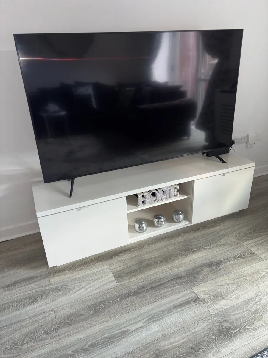 Gloss Tv Stand - Image 2