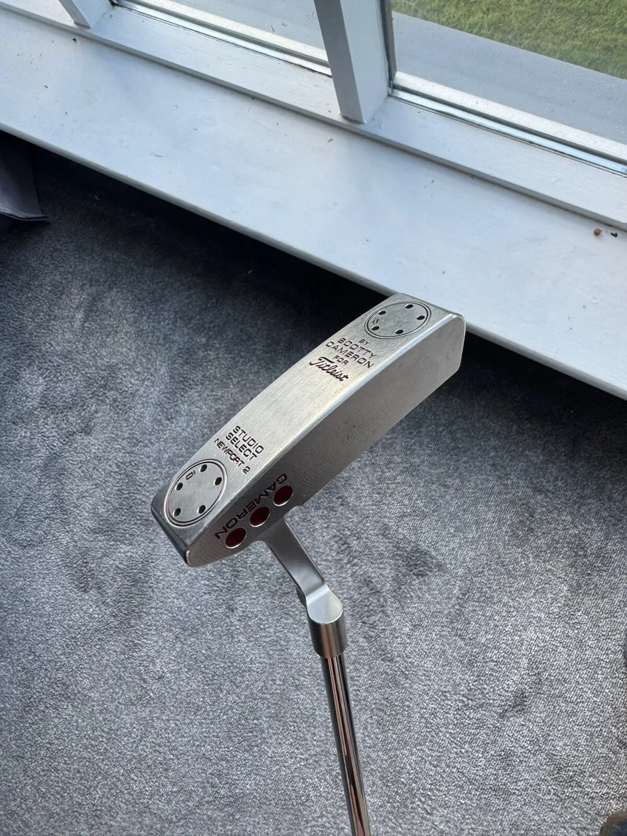 Scotty Cameron Newport 2 Studio Select - Image 1