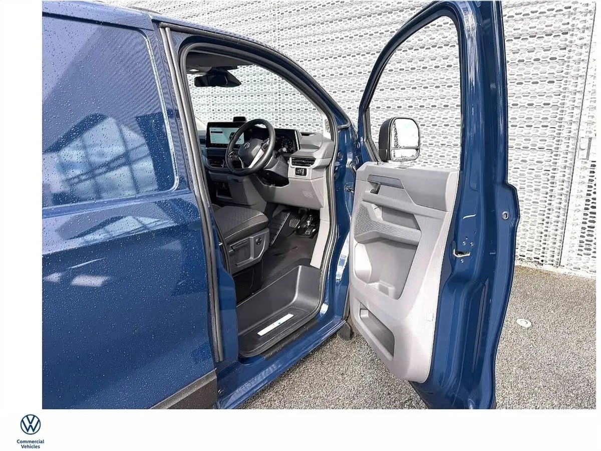 Volkswagen Transporter 4-MOTION LWB PAN AM 170HP A - Image 2