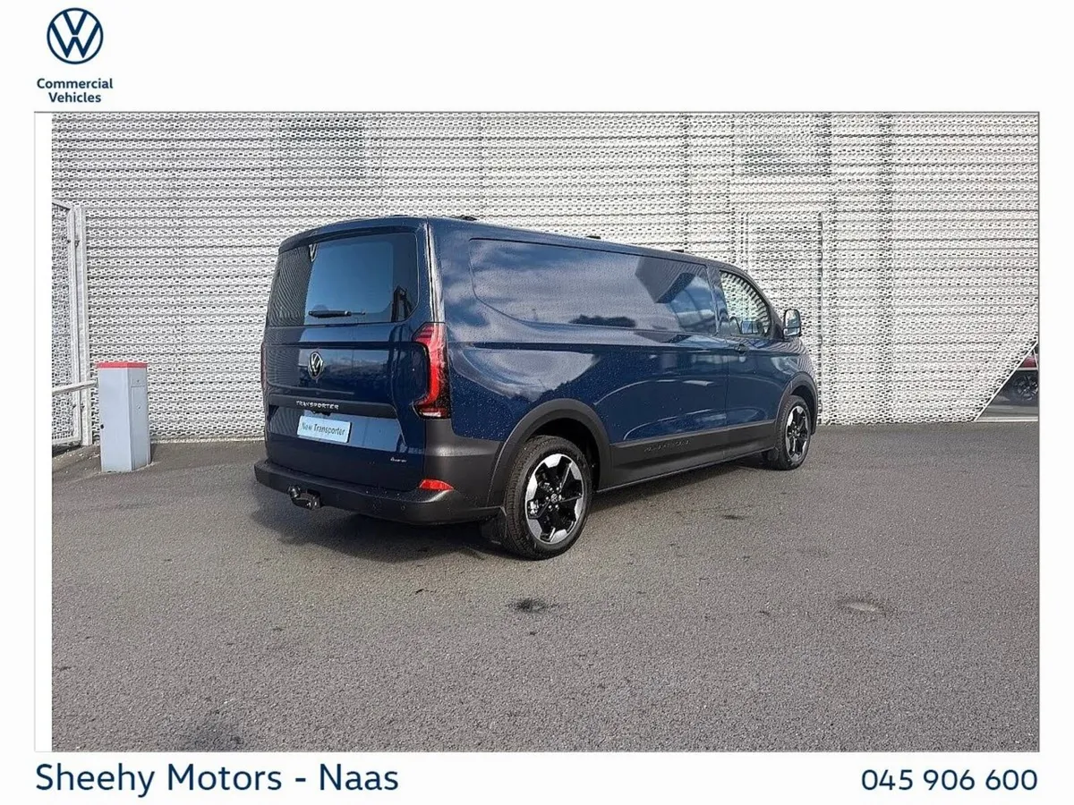Volkswagen Transporter 4-MOTION LWB PAN AM 170HP A - Image 3