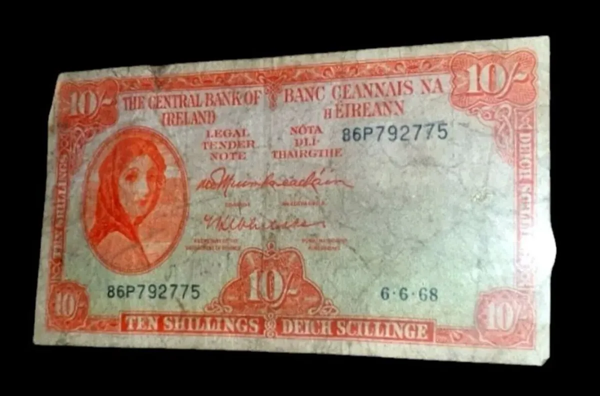 Vintage 1968 Irish 10 Shilling Note (Lady Lavery) - Image 1