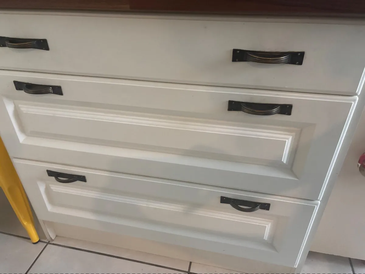 Kitchen units - Image 4