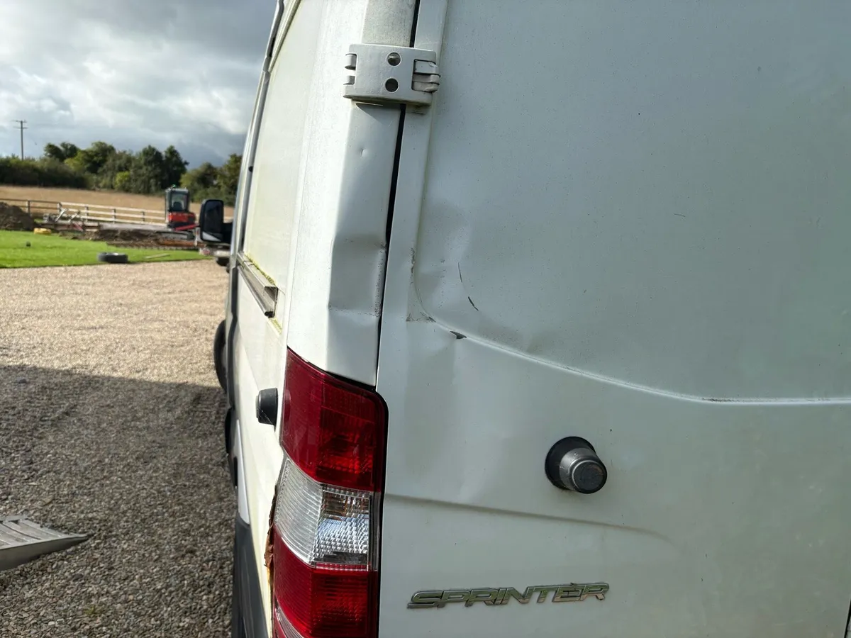 Mercedes sprinter - Image 2
