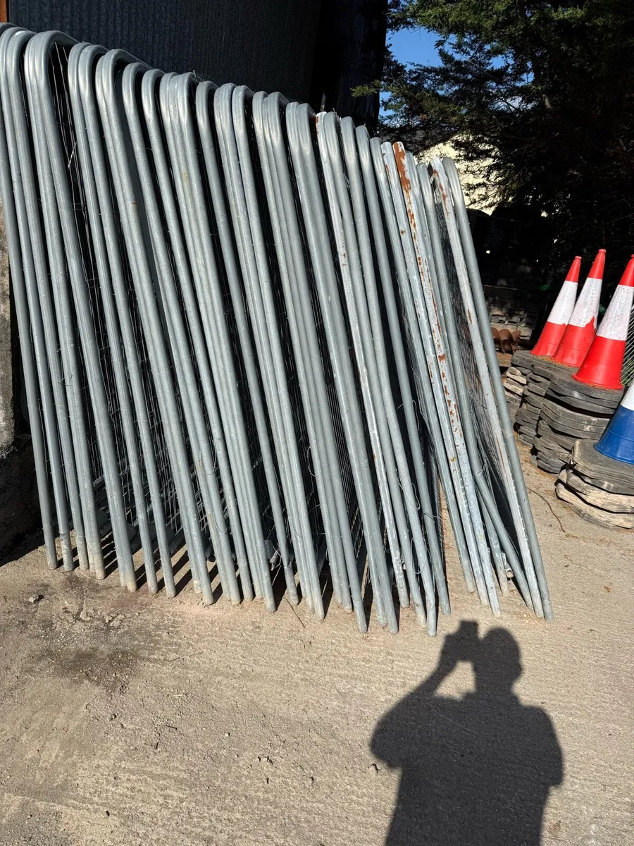 Fencing - Image 2