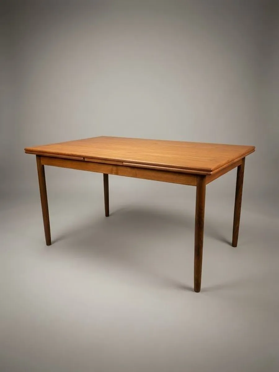 Elegant Mid-Century Danish Teak Extending Dining Table - Image 1