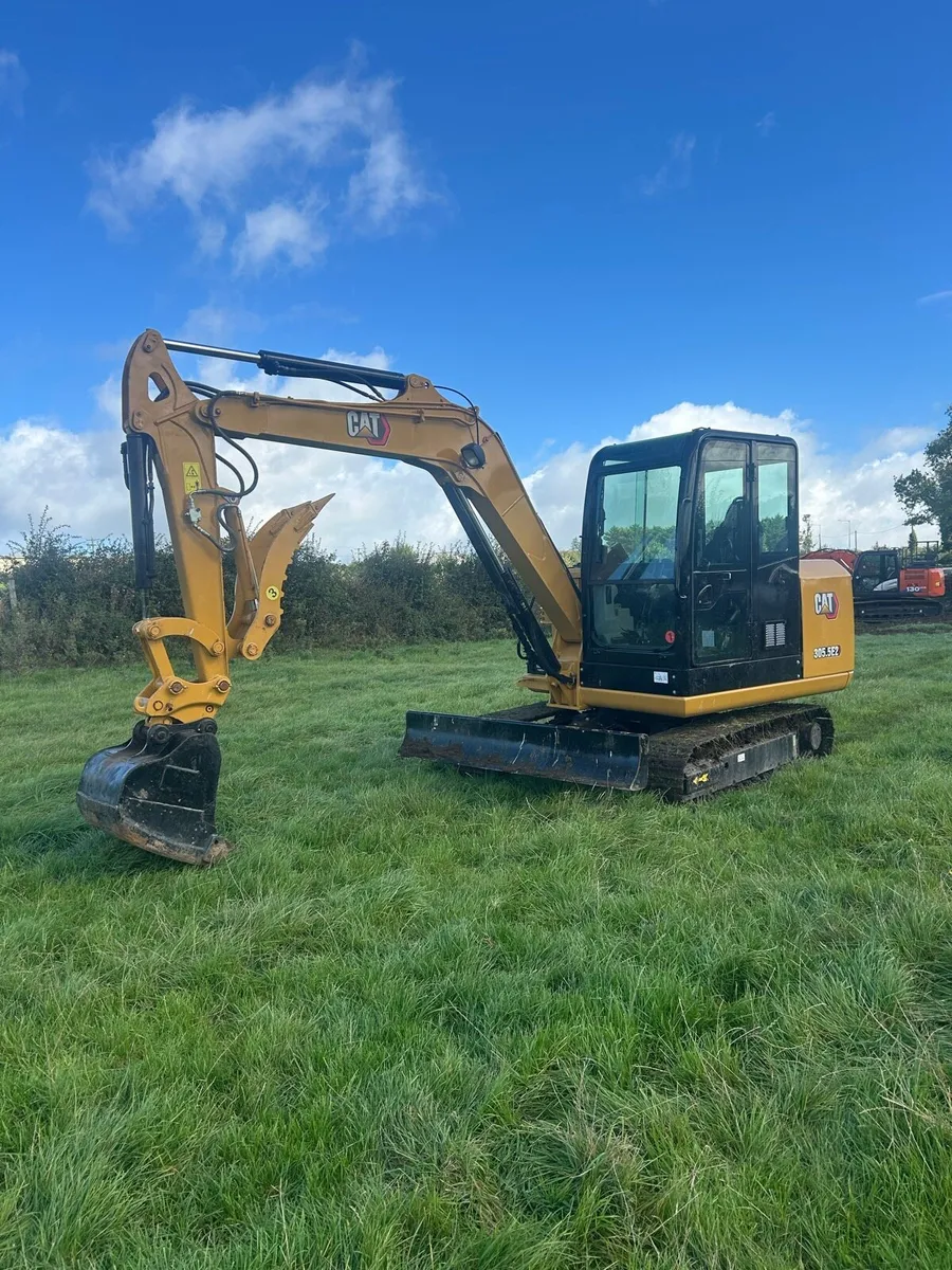 Cat 5.5 Ton digger (No Vat) - Image 2