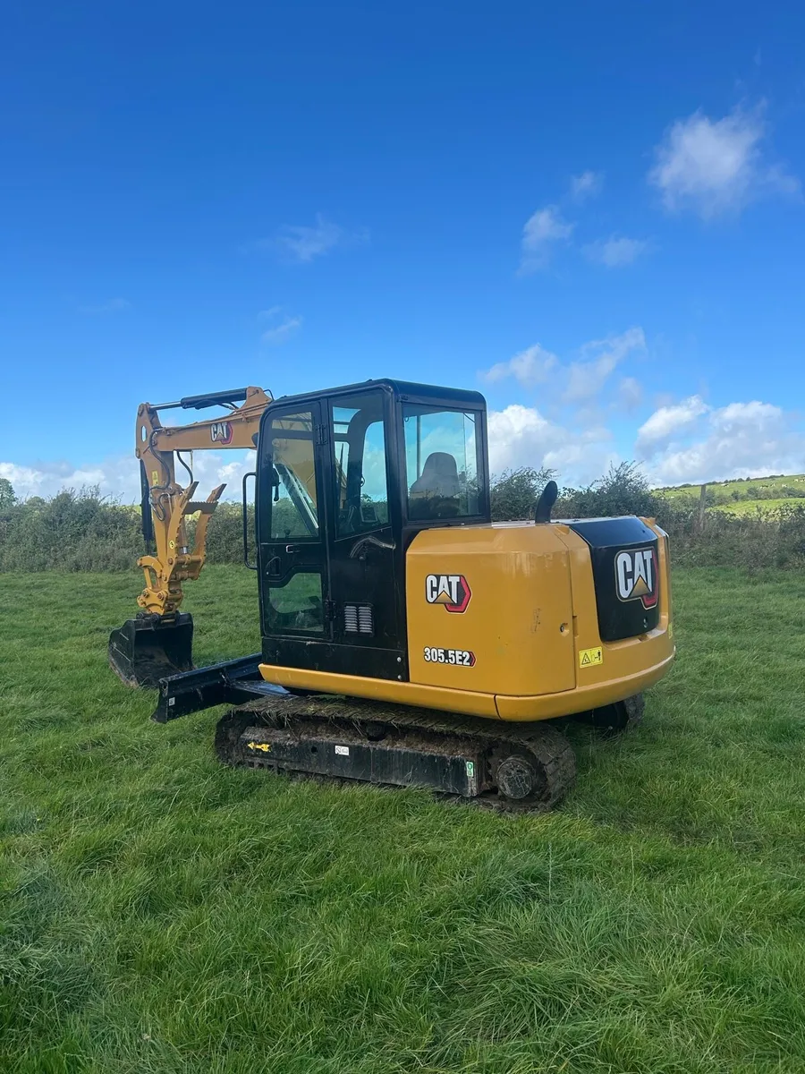Cat 5.5 Ton digger (No Vat) - Image 3