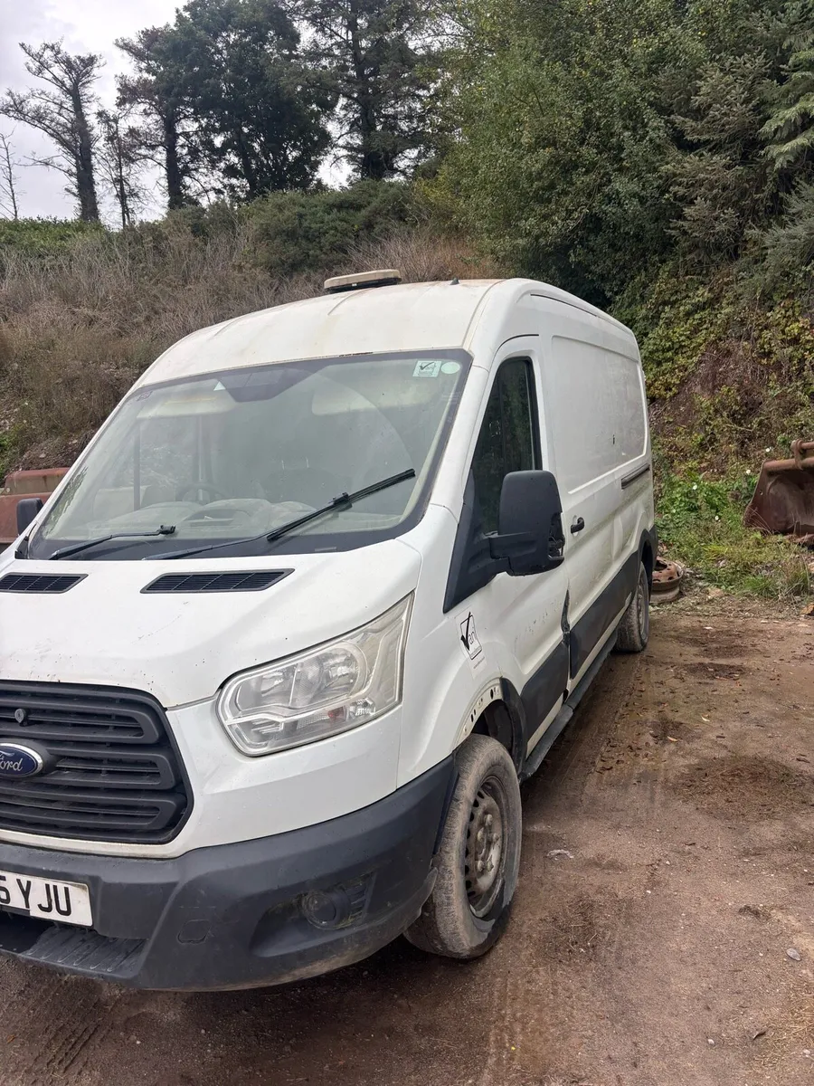 Transit van - Image 2