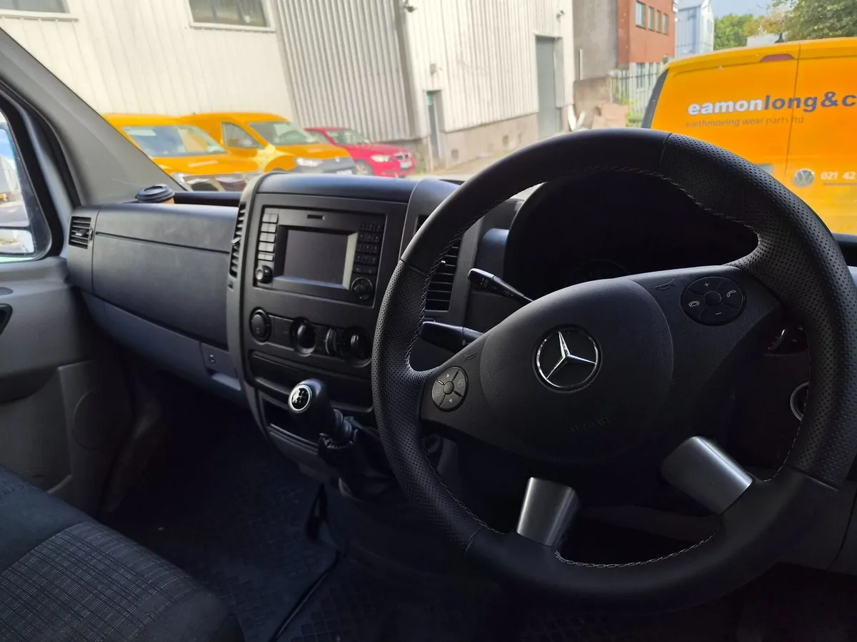 Mercedes-Benz Sprinter 2017 - Image 3