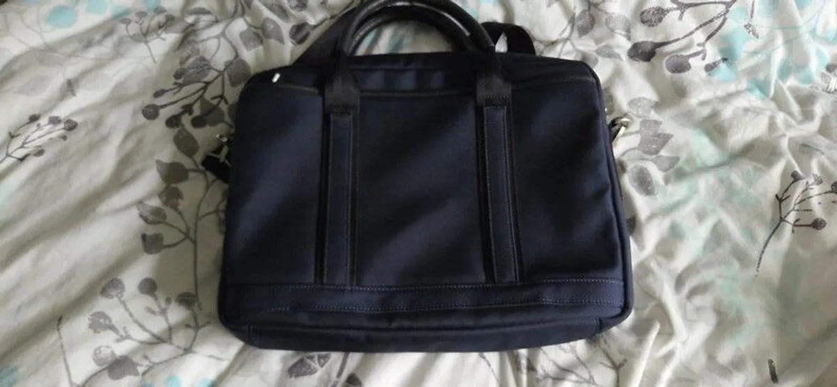 Ferrari Luxury business/Laptop bag - Image 3