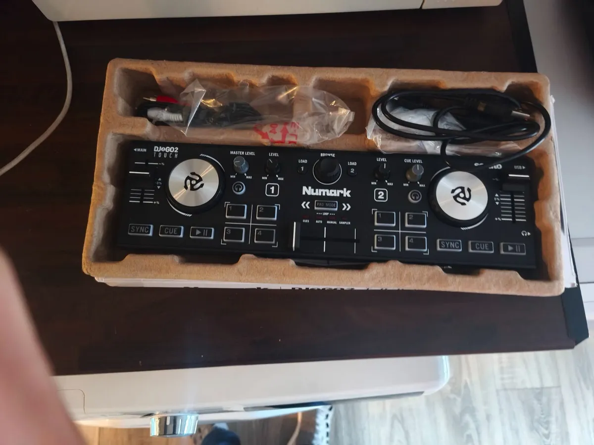 Numark dj2go touch - Image 2