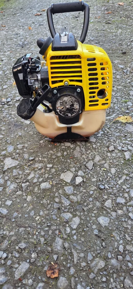 Small hedge trimmer - Image 2