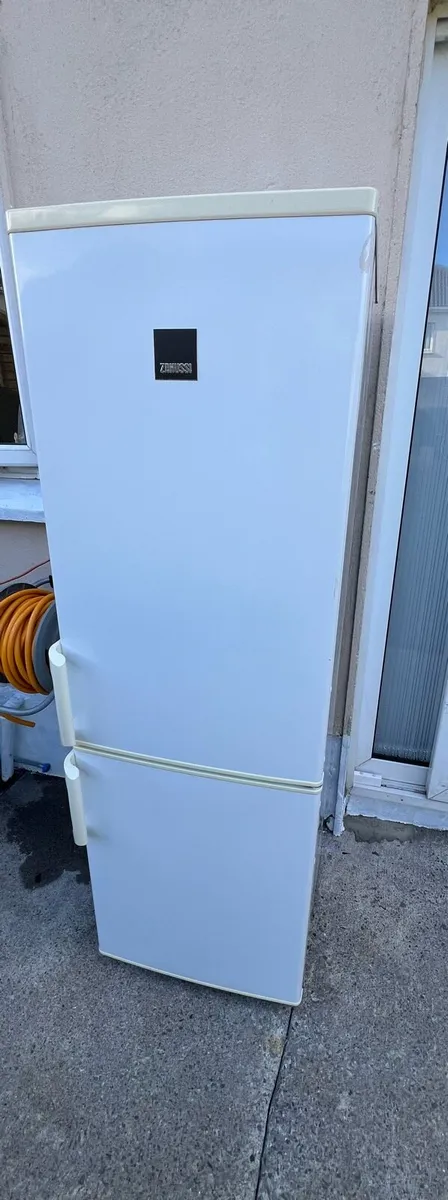 Fridge freezer - Image 1